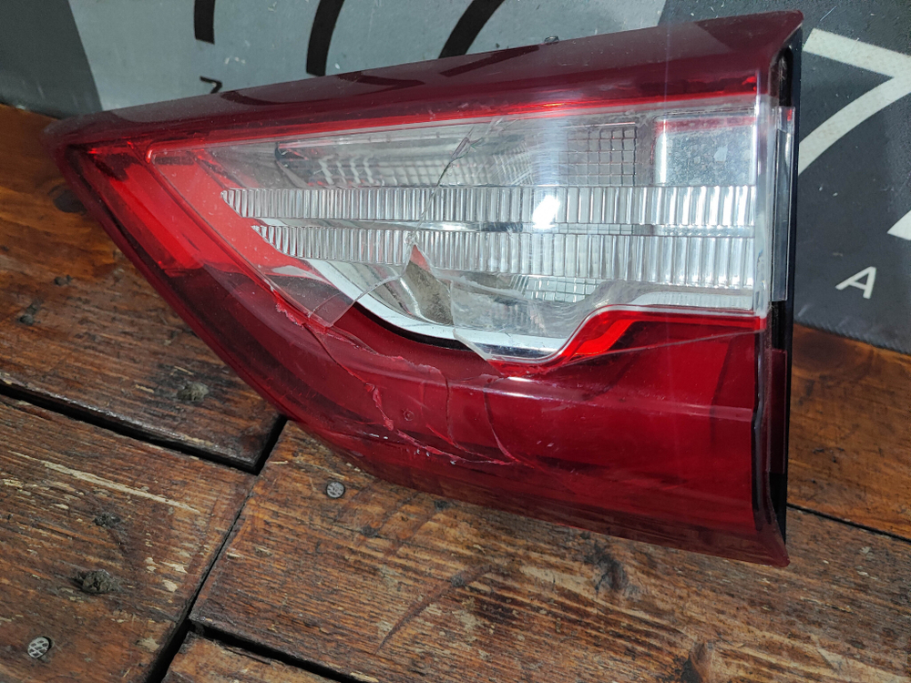 Фонарь задний правый Chevrolet Traverse 2 17-21 Б/У Оригинал 85164975