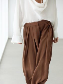 Massimo Dutti Струящаяся плиссированная юбка-шорты, светло-коричневый