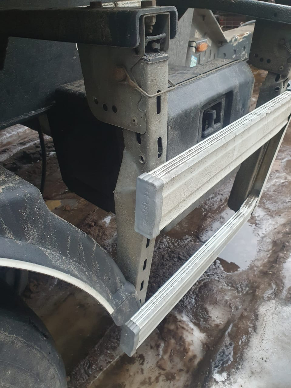 Mega MPT 003 Прицеп самосвальный MPT 003