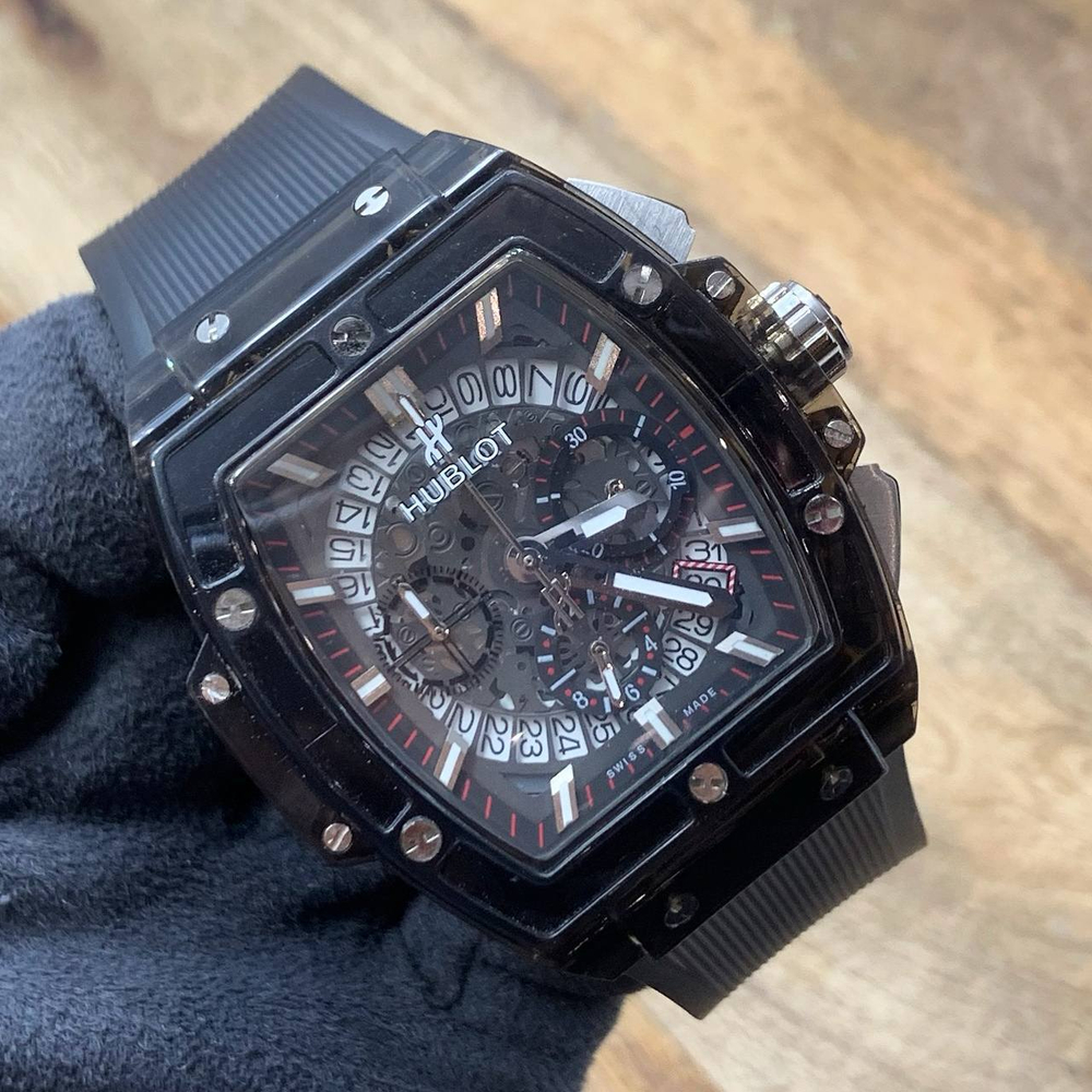 Часы Hublot