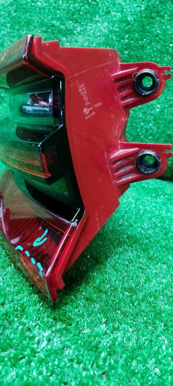 Фонарь левый внешний Porsche Macan 95b (2014-2018)