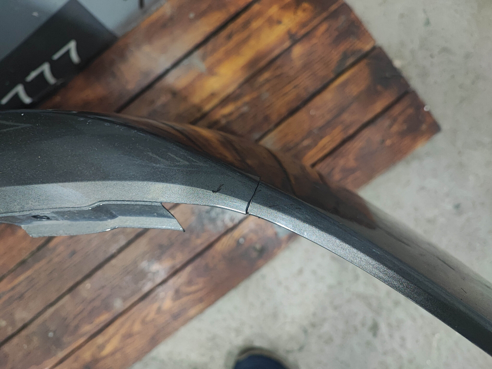 Бампер передний Mazda CX-5 2 (KF) 17-21 Б/У Оригинал KF1B50031E8P