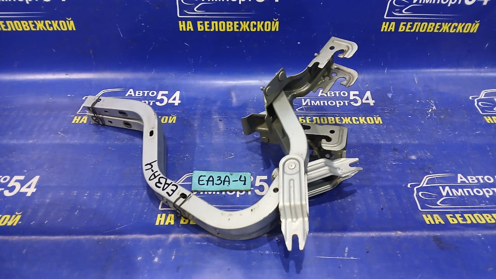 Петля багажника MITSUBISHI GALANT 1999