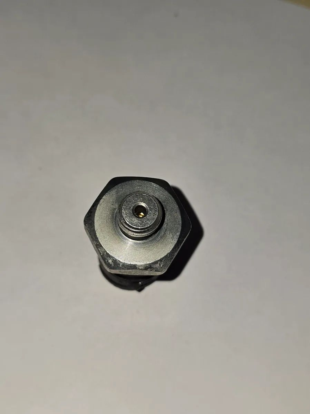 Датчик аварийного давления воздуха (6032.3829-01) (ЭМИ)