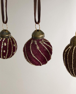 ZARA HOME НАБОР ЕЛОЧНЫХ УКРАШЕНИЙ ИЗ БАРХАТНЫХ БЕЛЫХ ШАРИКОВ (УПАКОВКА ИЗ 20 ШТУК), КОРИЧНЕВЫЙ