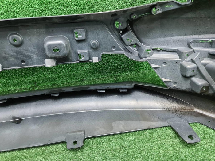 Бампер передний Lada Granta (2018-н.в.)