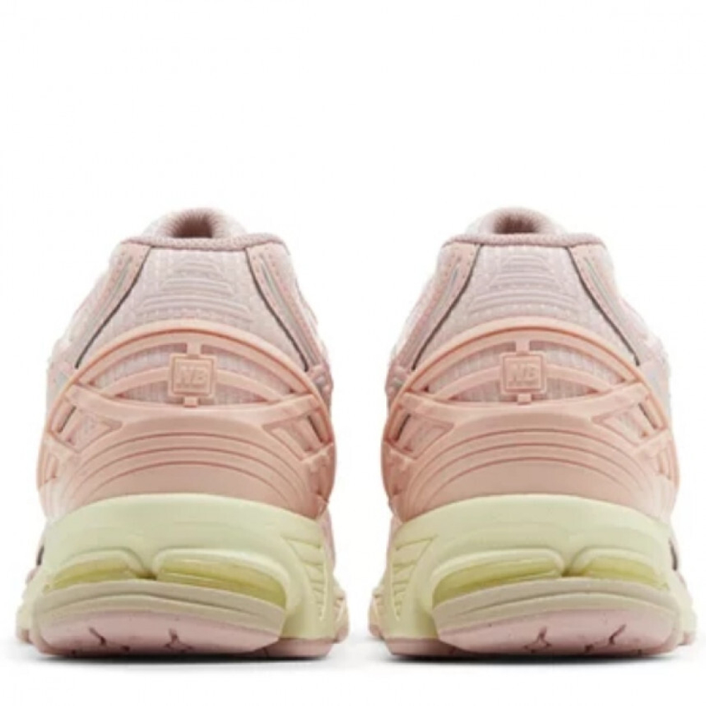 New Balance 1906U Lunar New Year - Shell Pink