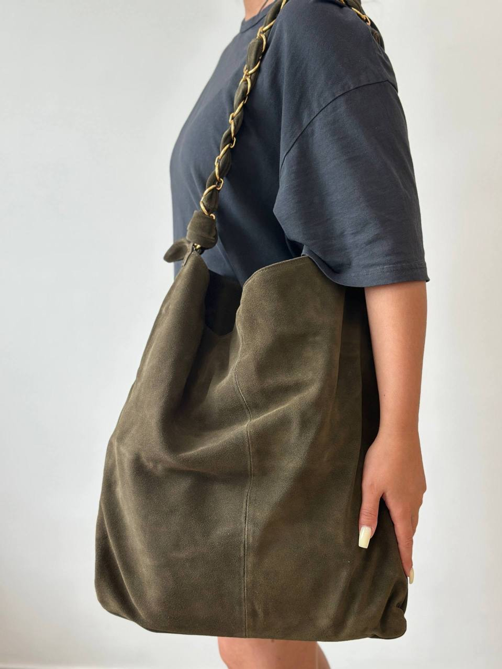 89-8788-1  KHAKI Сумка жен. нат. замша 37*45