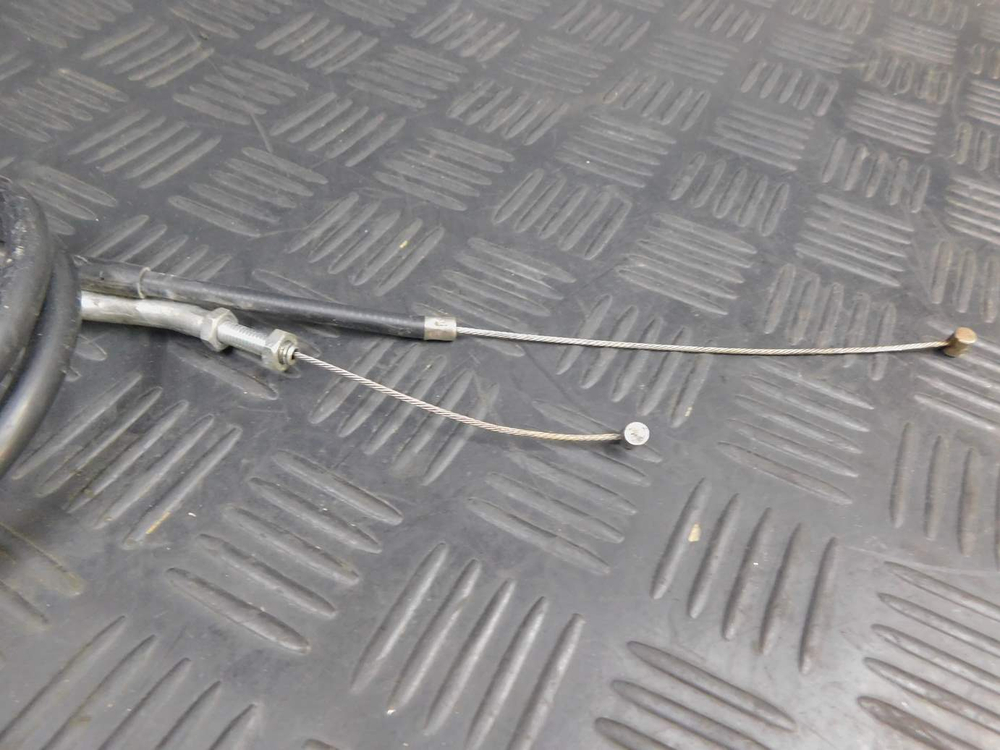 Тросики газа Yamaha TDM850 RN03J 2001