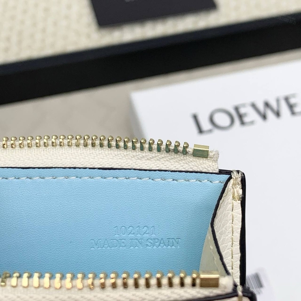 Картхолдер Loewe