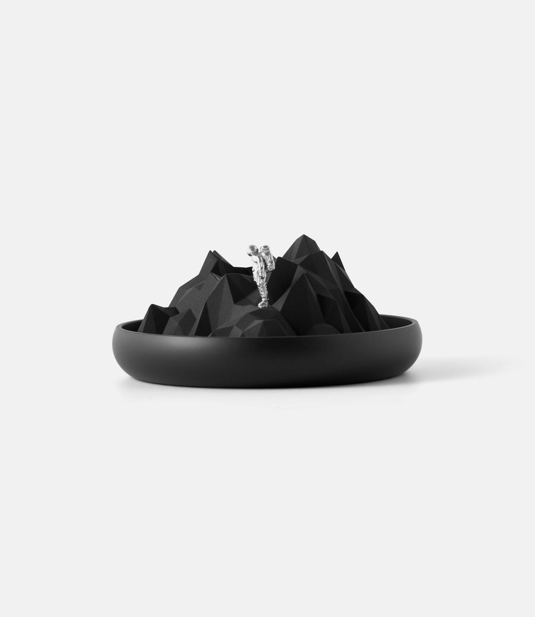 Dilio Little Lonely Mt. Obsidian Black — диффузор из бетона