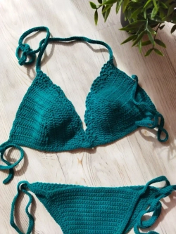 Вязаный купальник