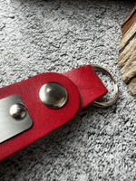 Брелок кожаный на ключи с гравировкой