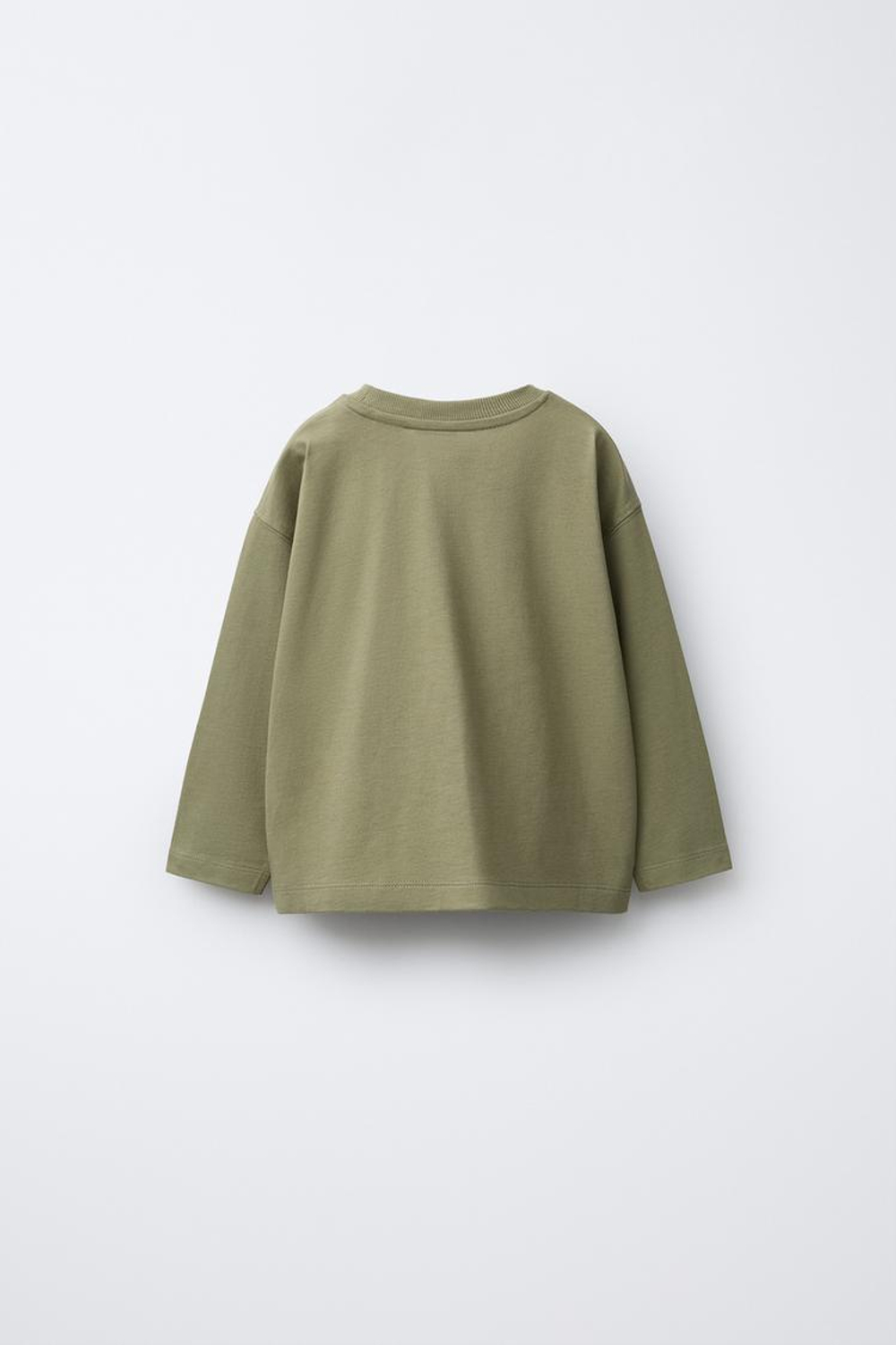 ZARA ФУТБОЛКА С ПРОРЕЗИНЕННЫМ ПРИНТОМ ЖИВОТНОГО, ХАКИ