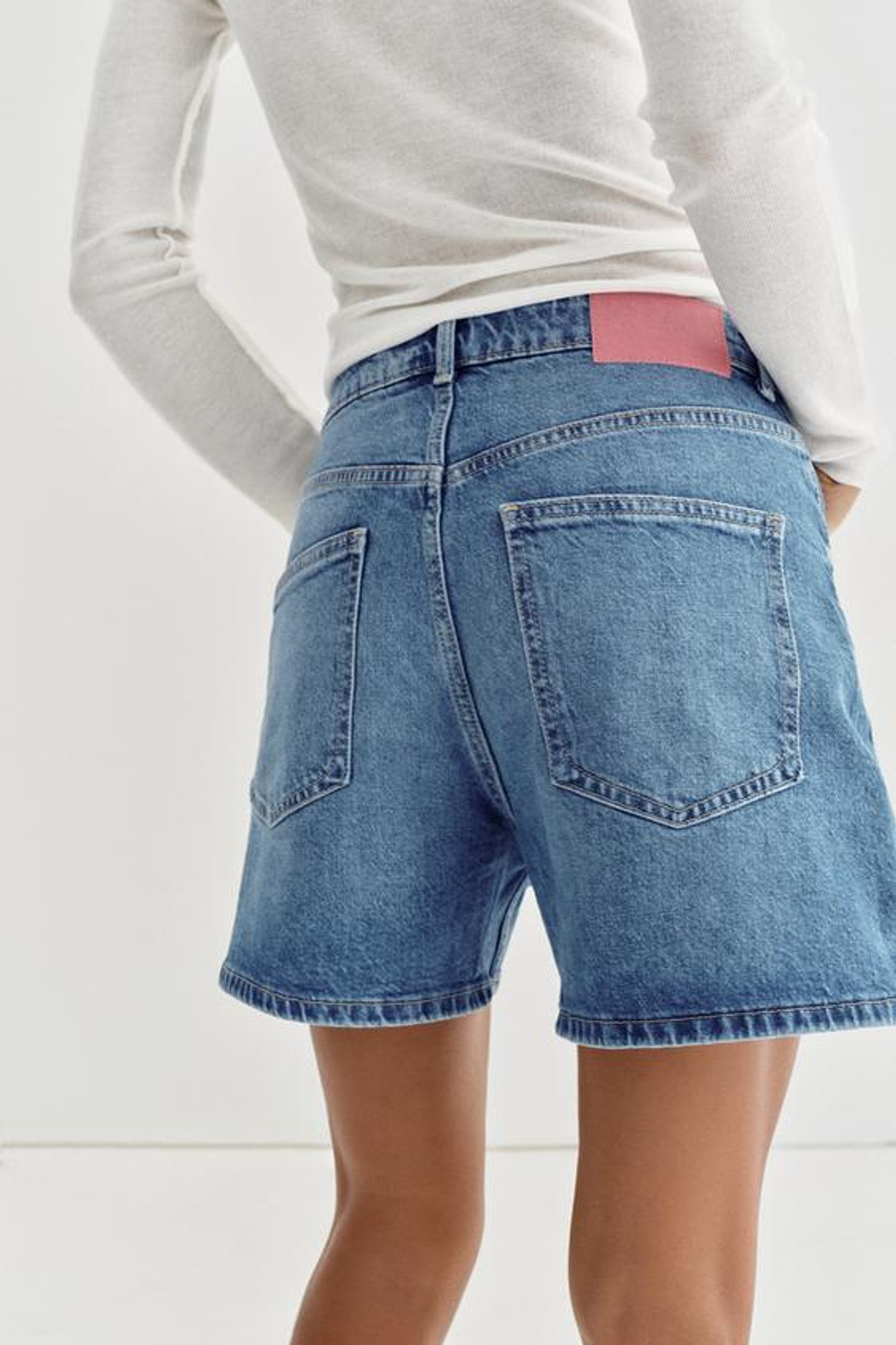 ZARA ШОРТЫ Z1975 MOM FIT, ВЫЦВЕТШИЙ СИНИЙ