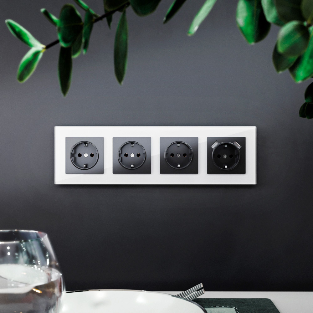 Рамка на 4 поста (белый, стекло) WL01-Frame-04