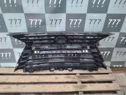 Решетка радиатора Lexus LX 3 (LX 570) 15-21 Б/У Оригинал 5311160B30