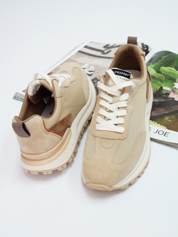 Кроссовки женские демисезонные