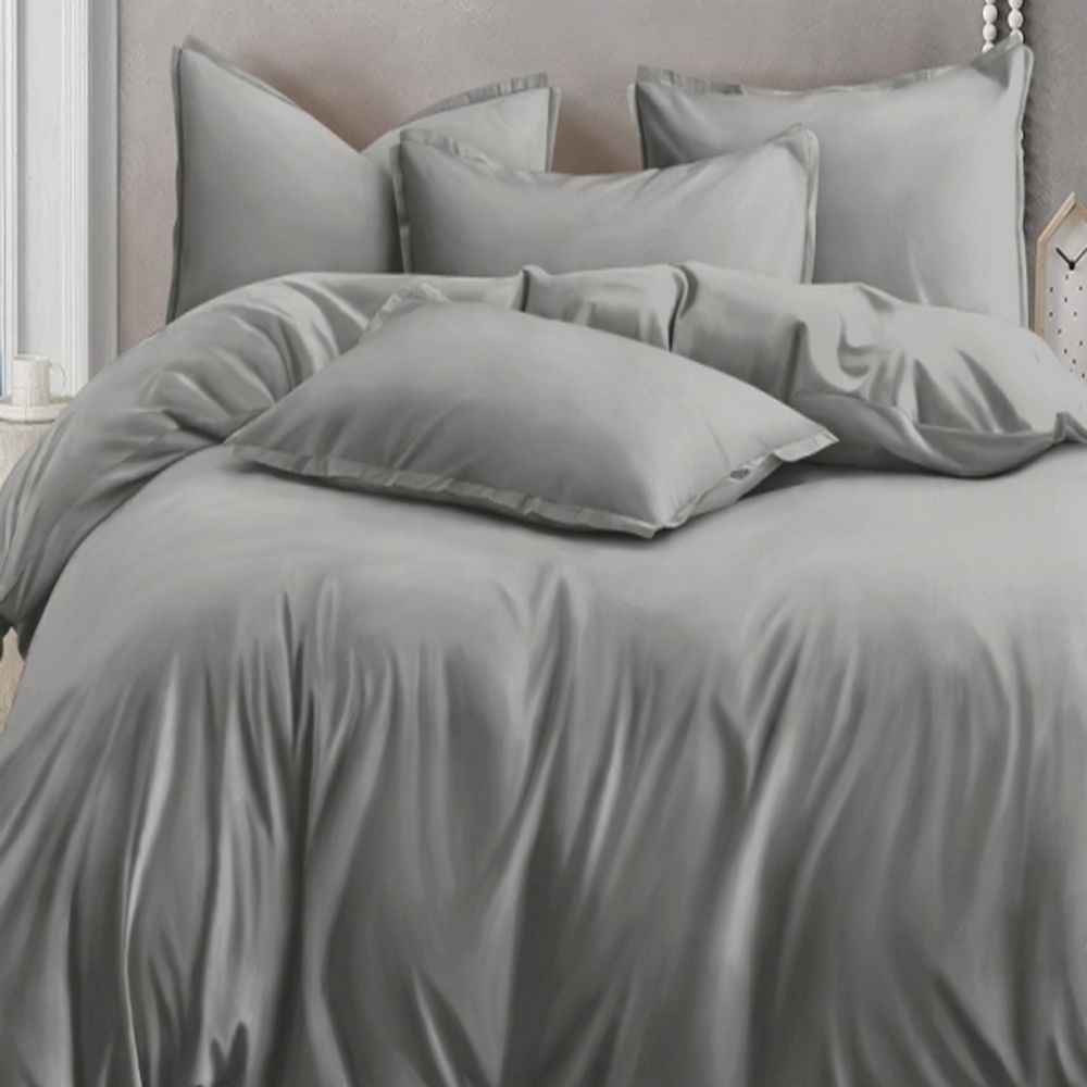 Комплект постельного белья "АВТ. 004-СЕРЫЙ", сатин, 100% хлопок, Россия. Пододеяльник на молнии!!! Комплект постельного белья "АВТ. 004-СЕРЫЙ", сатин, 100% хлопок, Россия. Пододеяльник на молнии!!!