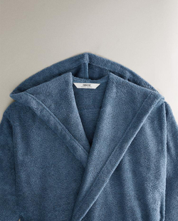 ZARA HOME ХАЛАТ ИЗ ХЛОПКА С КАПЮШОНОМ, СВЕТЛО-СИНИЙ