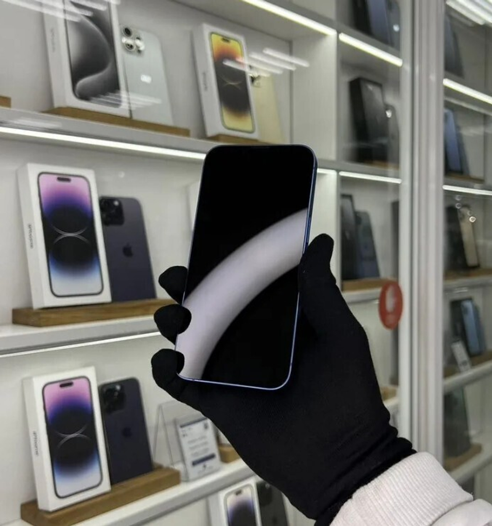 iPhone 13, 128 ГБ б/у