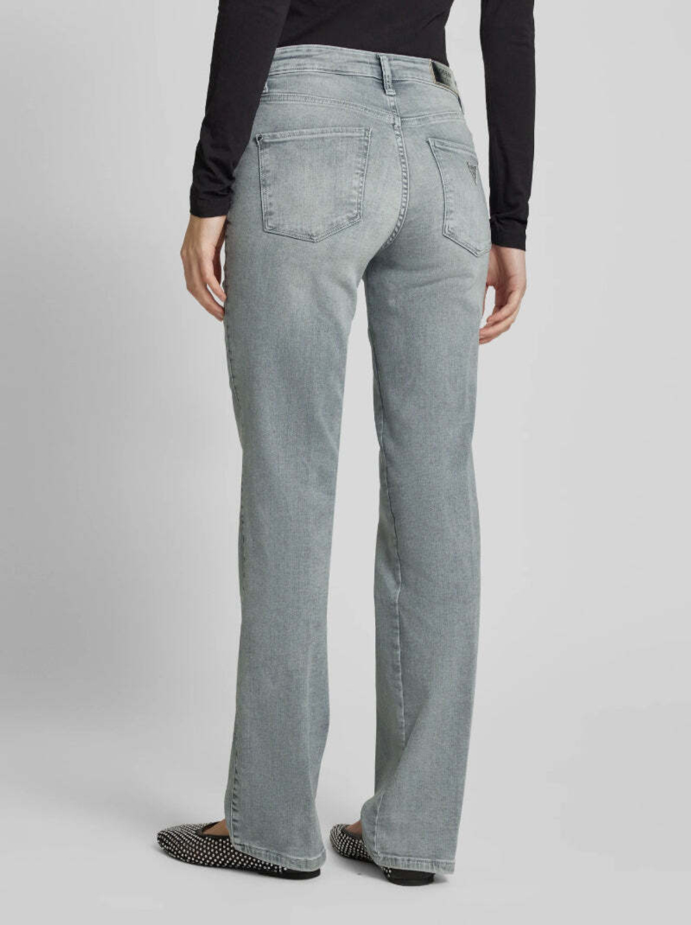 Джинсы женские GUESS