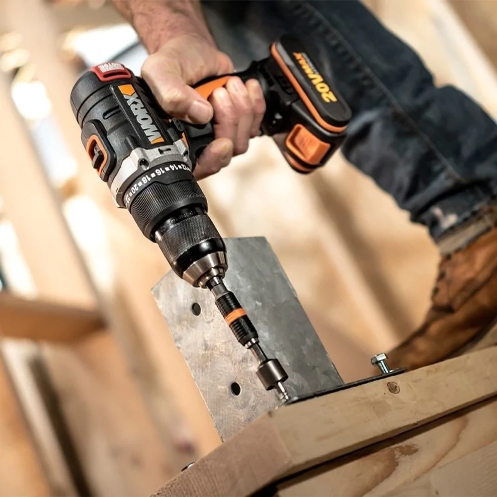 WORX WX373 аккумуляторная дрель-шуруповерт (2 x 2 Ач, ЗУ)