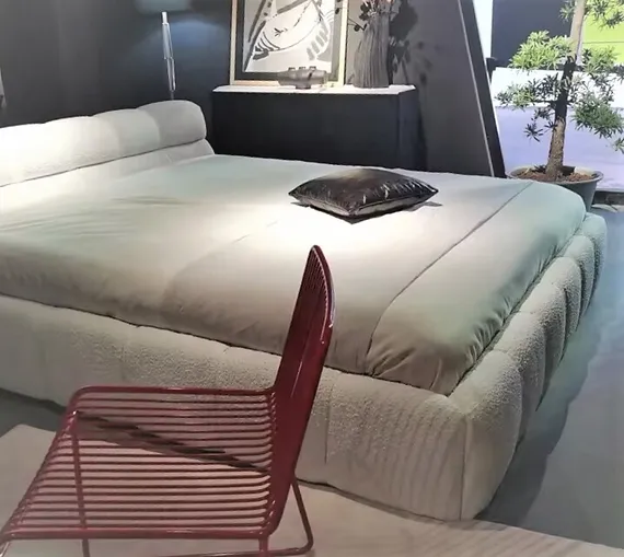 Кровать Tufty 180х200, белое букле