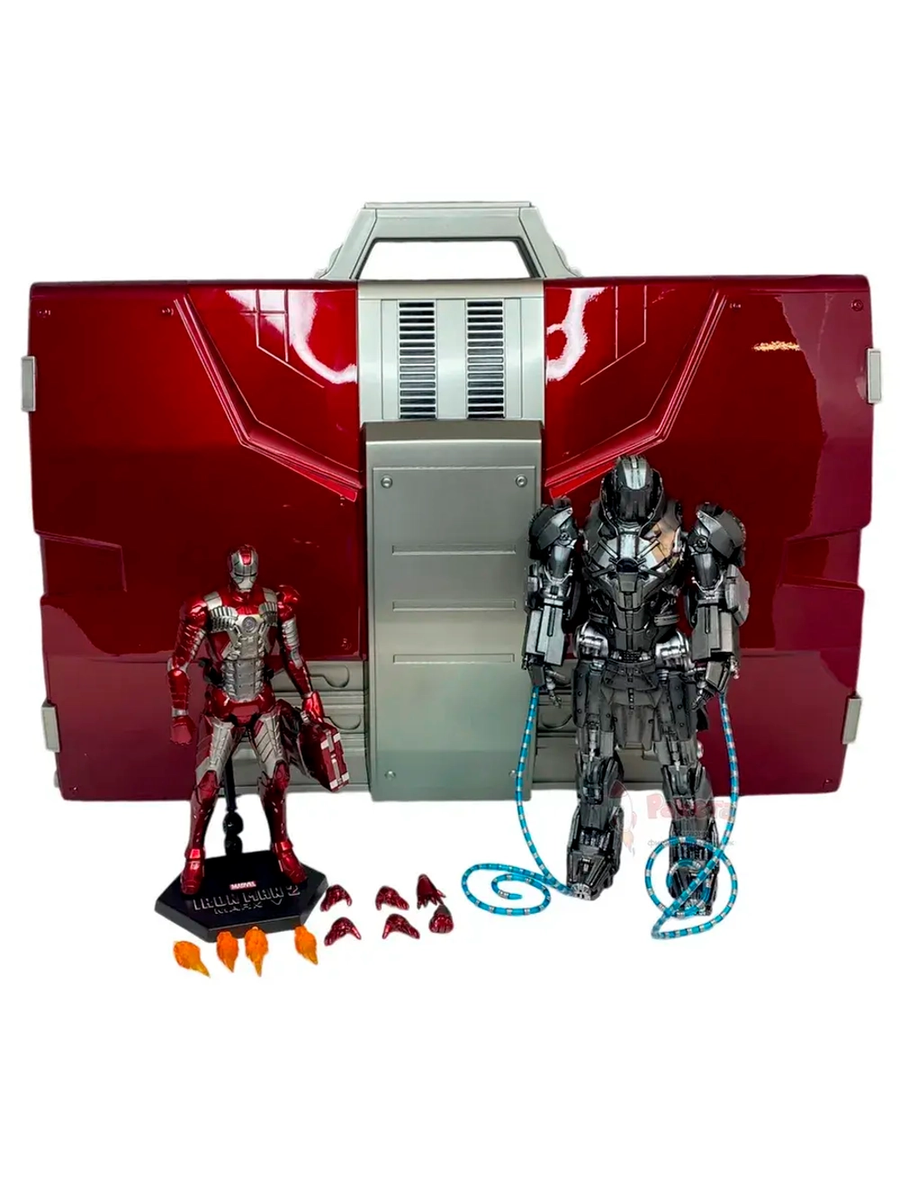 Набор в кейсе Железный человек Iron Man Suitcase Марвел