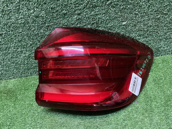 Фонарь правый внешний BMW X3 G01 (2017-2021)