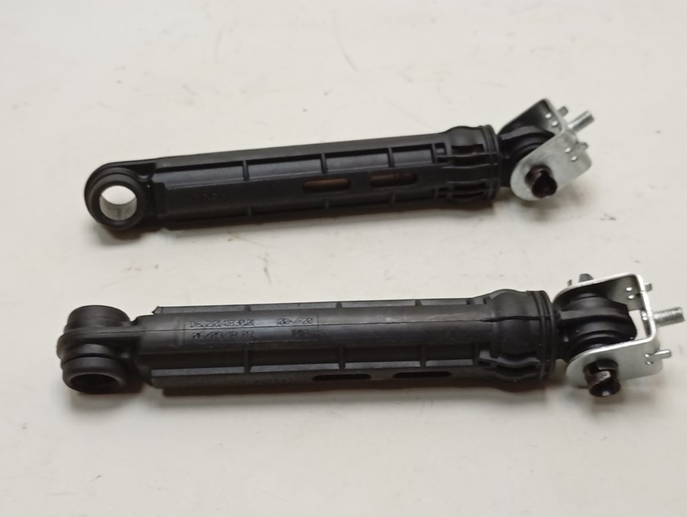 EWUC4105 кт43 Амортизаторы 100Н для стиральных машин Indesit Ariston 21014183001 б/у