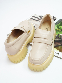 Лоферы женские демисезонные