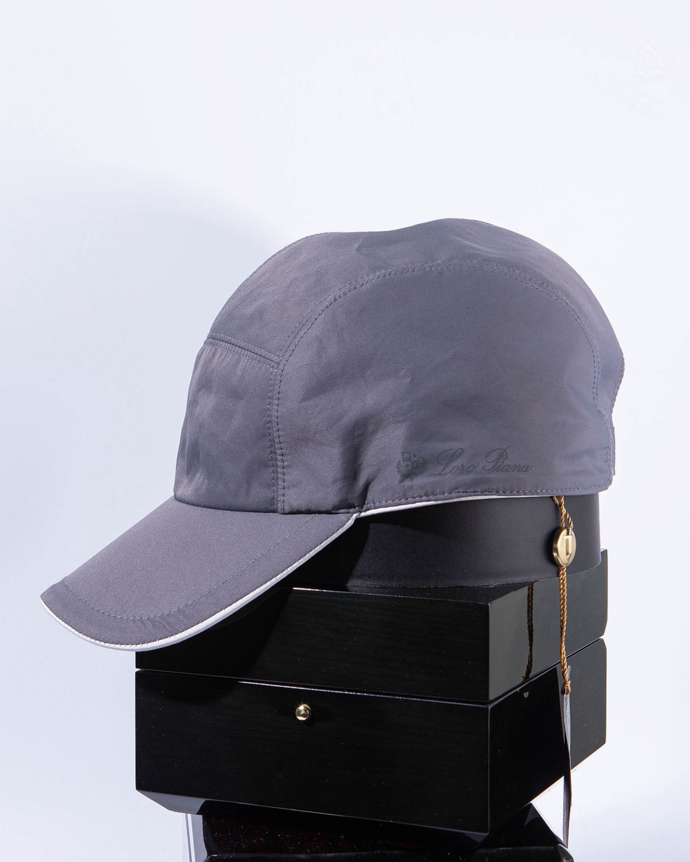 Бейсболка Loro Piana