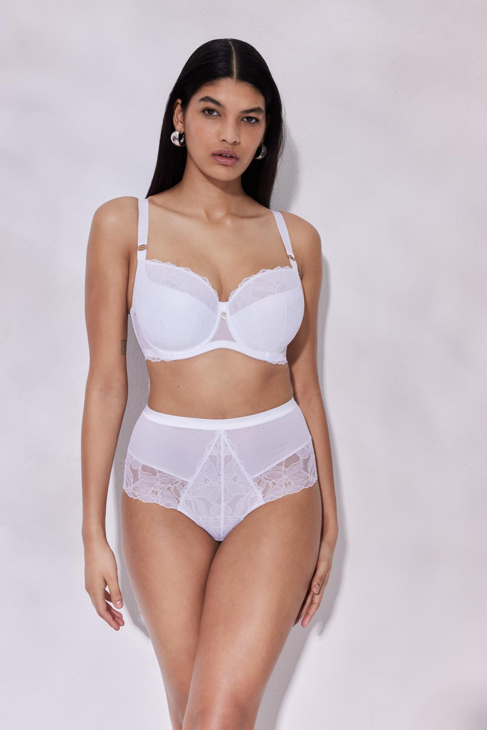 Белый кружевной бюстгальтер Glow с шитыми чашками plus size (Размер: 90H) (Цвет: белый)