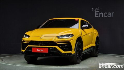 Lamborghini Urus 4.0 V8 (12.2022)