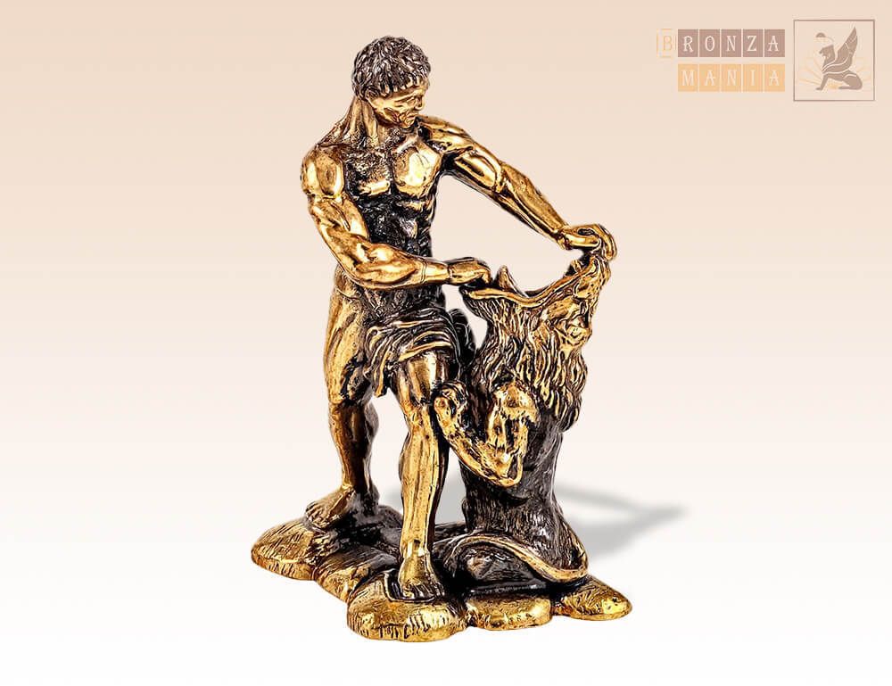 фигурка Самсон