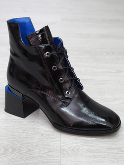 Ботинки женские демисезонные