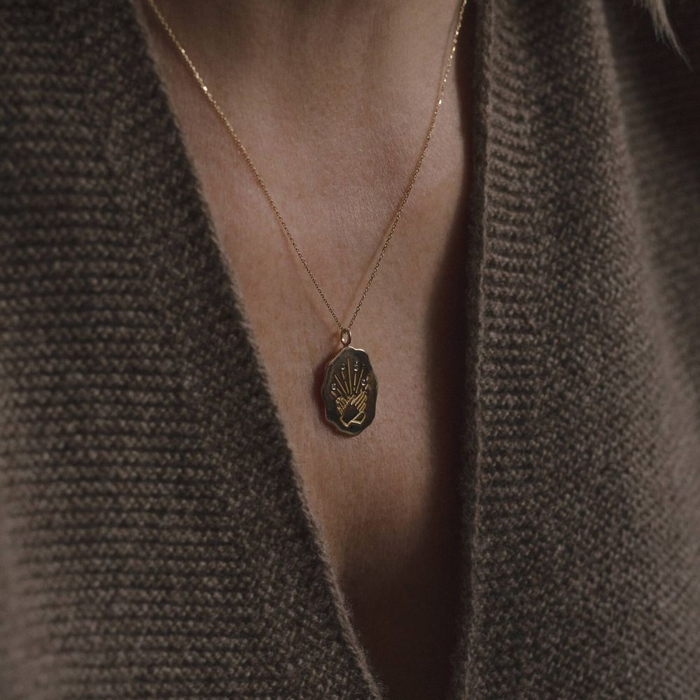 Подвеска Молитва овал