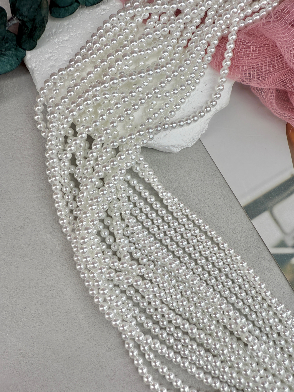 Жемчуг Premium, 4 мм, нить 41 см, белый