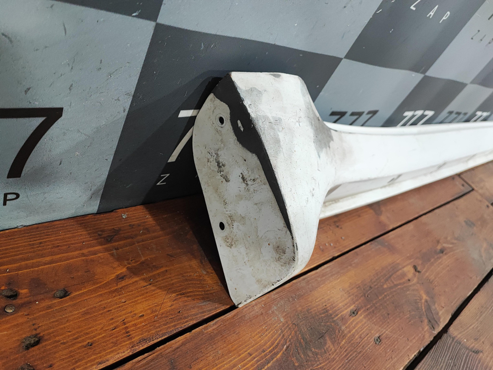 Накладка порога левого Toyota Land Cruiser 200 07-12 Б/У Оригинал 7586060040