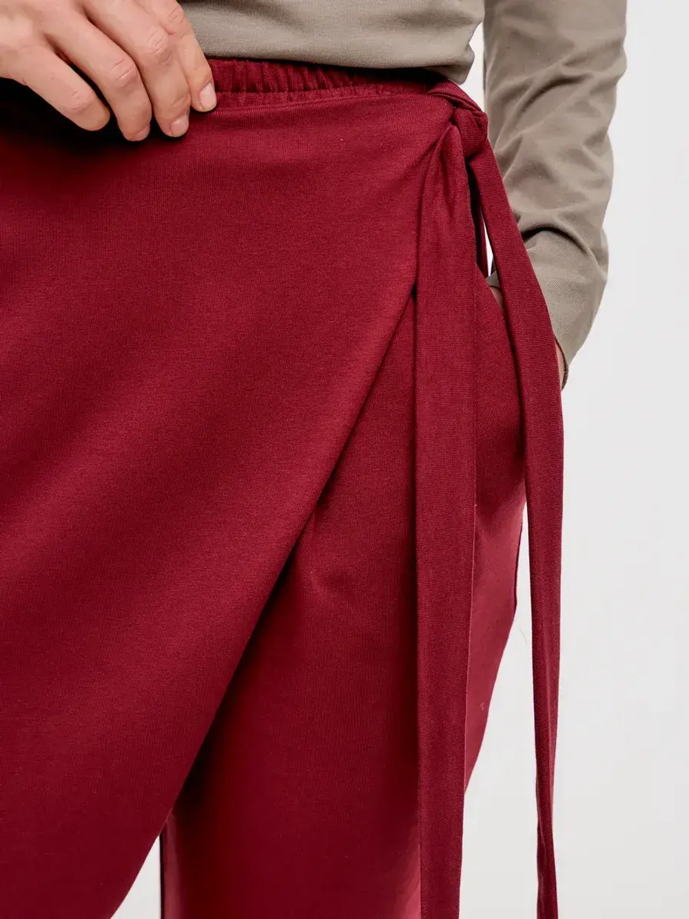 Штаны оверсайз на завязках с запахом большие размеры