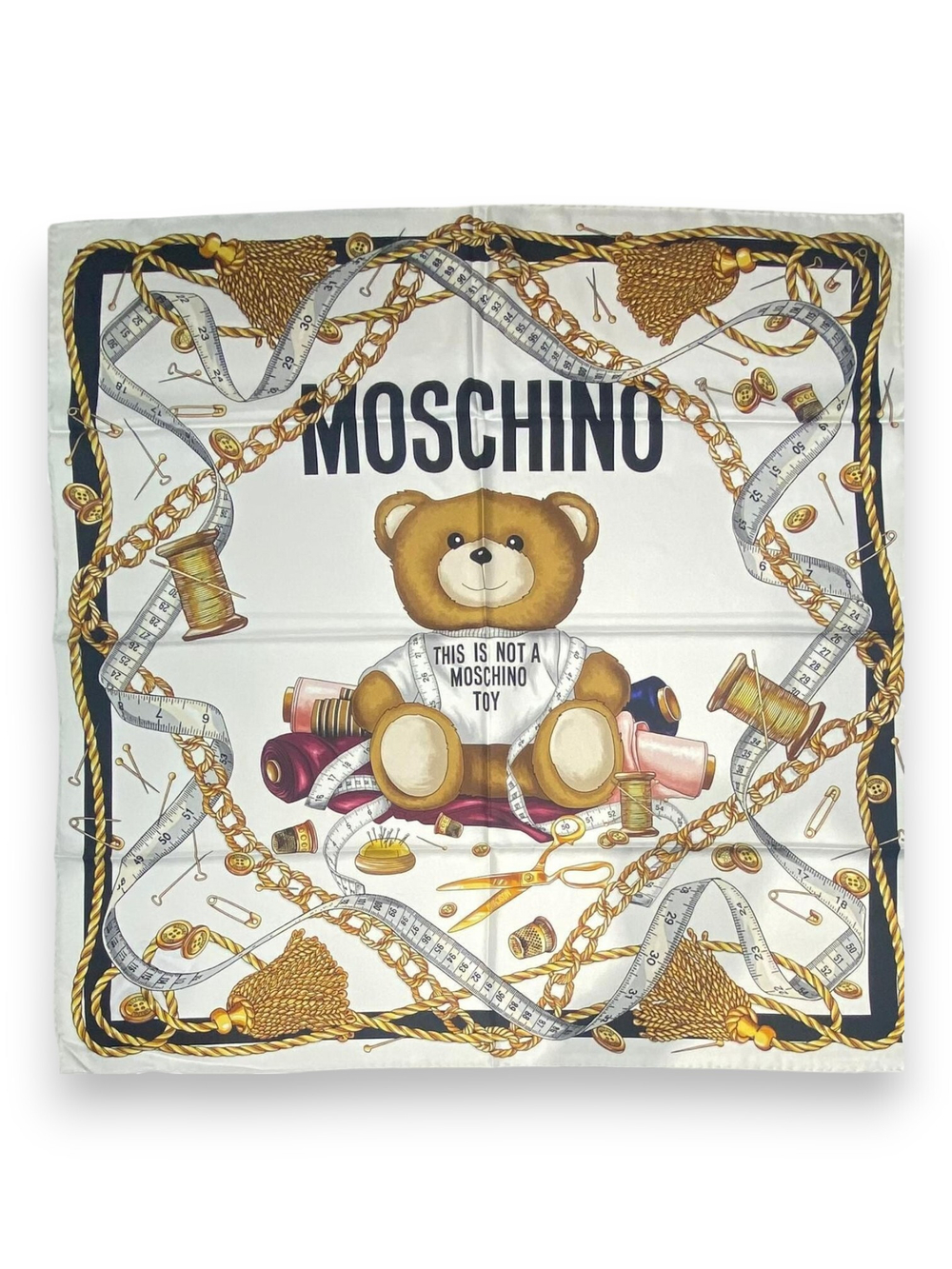 Платок Moschino