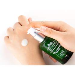 VT Cosmetics Cica Hydration Essence увлажняющая эссенция с центеллой азиатской уменьшает проявление купероза