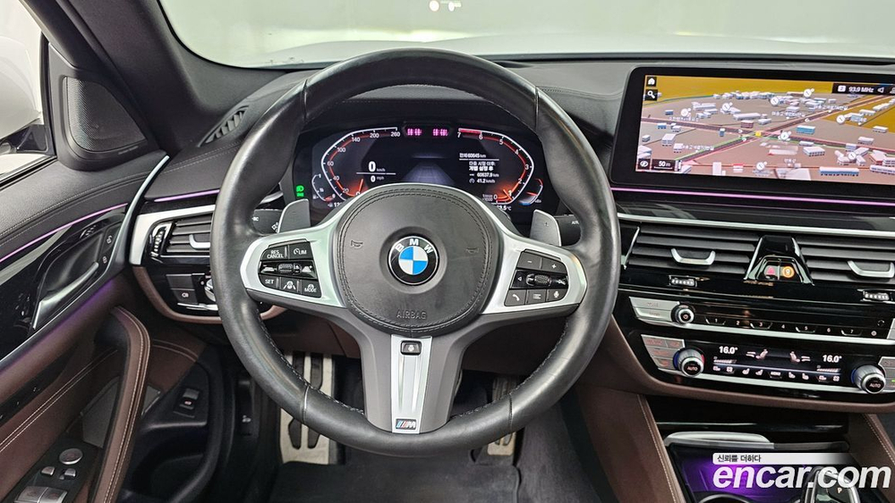 BMW 5 Series (G30) 530i xDrive M Sports (08.2022)