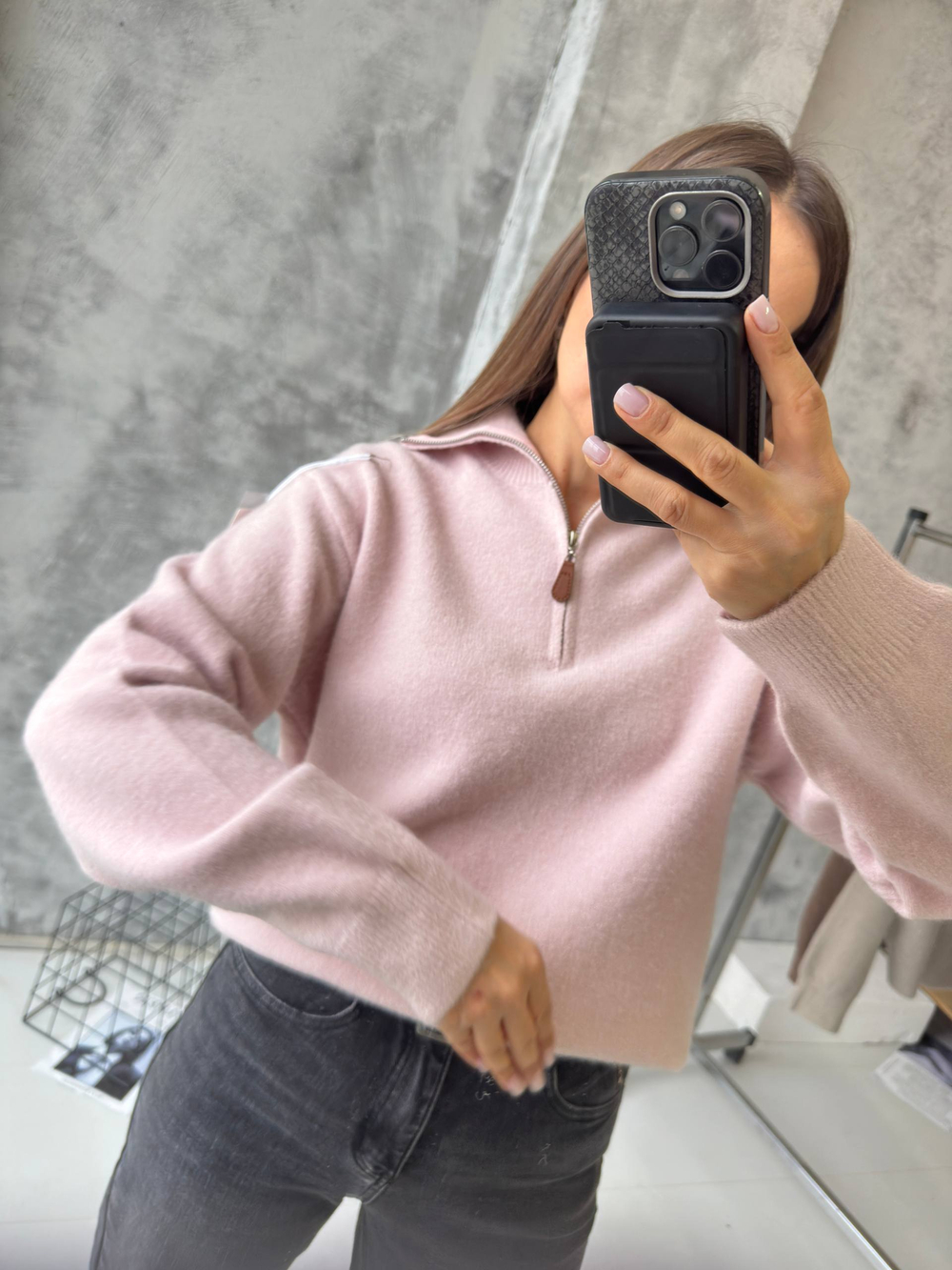 Свитер жен. 813-2 роз.