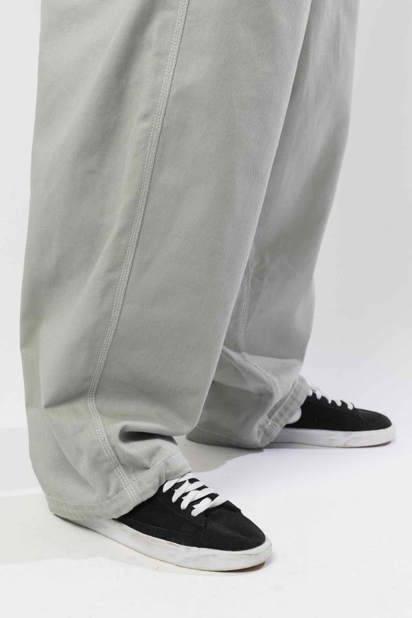 Джинсы Real Baggy пепельные - фото 7