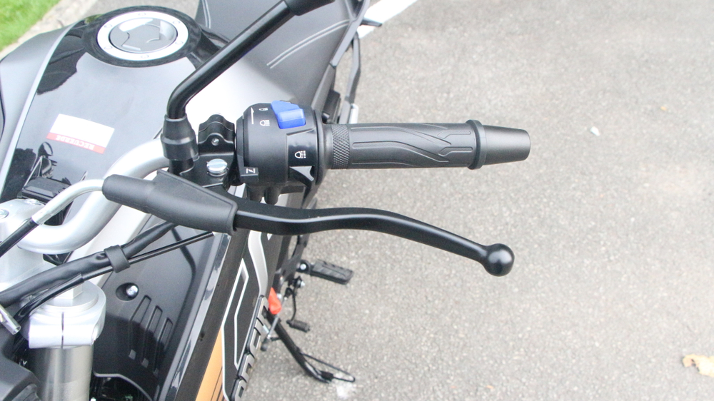 Мотоцикл Loncin CR4 II