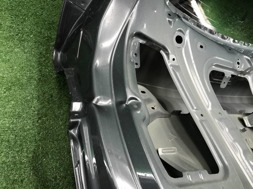 Стекло крышки багажника Geely Tugella (2019-2024)