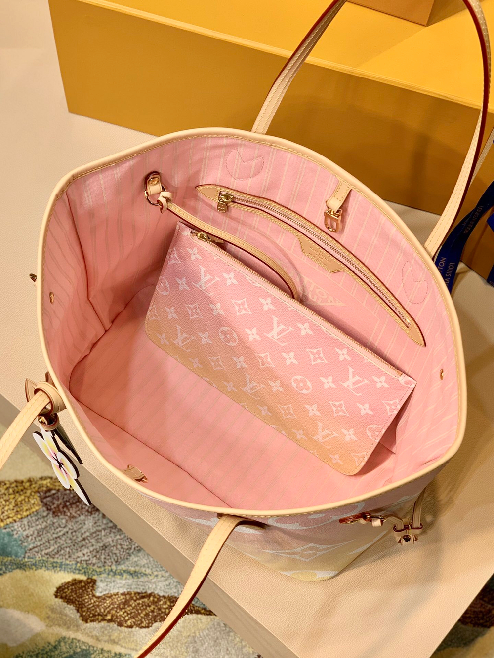Louis Vuitton Neverfull MM