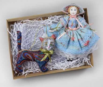 Набор ёлочных игрушек Алиса в стране чудес №1